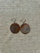 Load image into Gallery viewer, Copper Rolled Earring