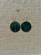 Load image into Gallery viewer, Dark Green Patina Rolled Earring