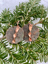 Load image into Gallery viewer, Hammered Earrings with Twisted Copper Strip(2 options)