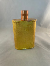 Load image into Gallery viewer, Gold Flakes Flask